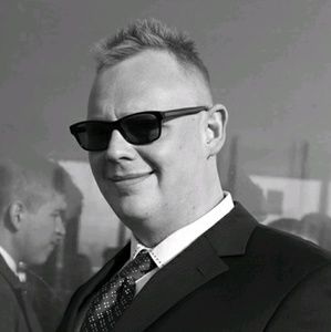 Meet your Posher, Adam